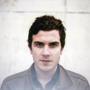 Nicolas Jaar – « With Just One Glance You » (Feat. Scout Larue)